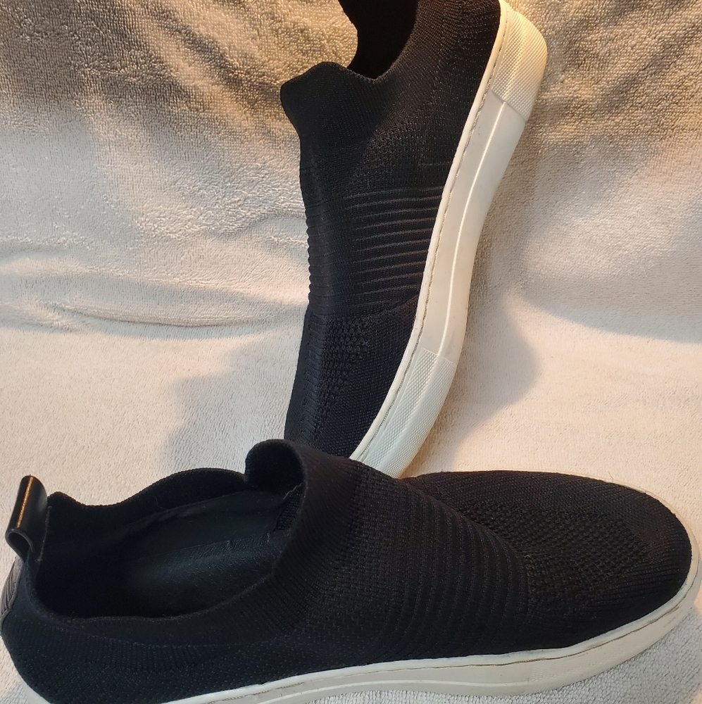 "Madden Girl" Black with White soles shoes. Size: 7 . 5